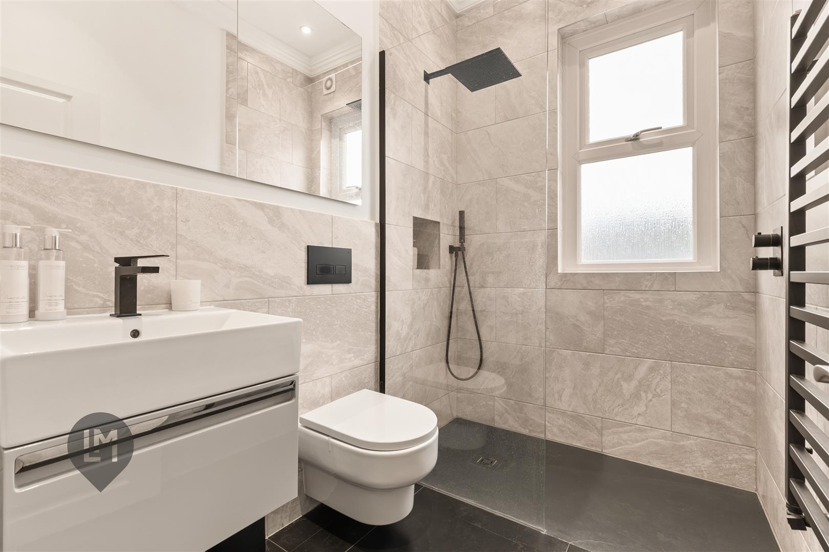 Property Image 84a7a1d6-1885-4a63-a75e-93cf73f9544c