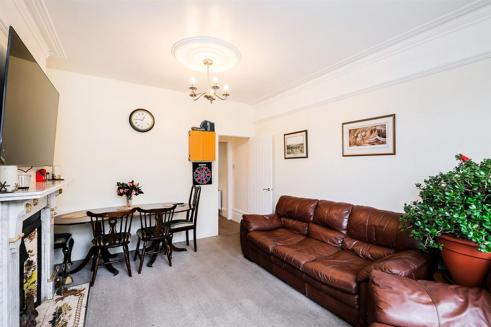 Property Image 84a834f4-62ae-42a9-87d1-c80653faae80