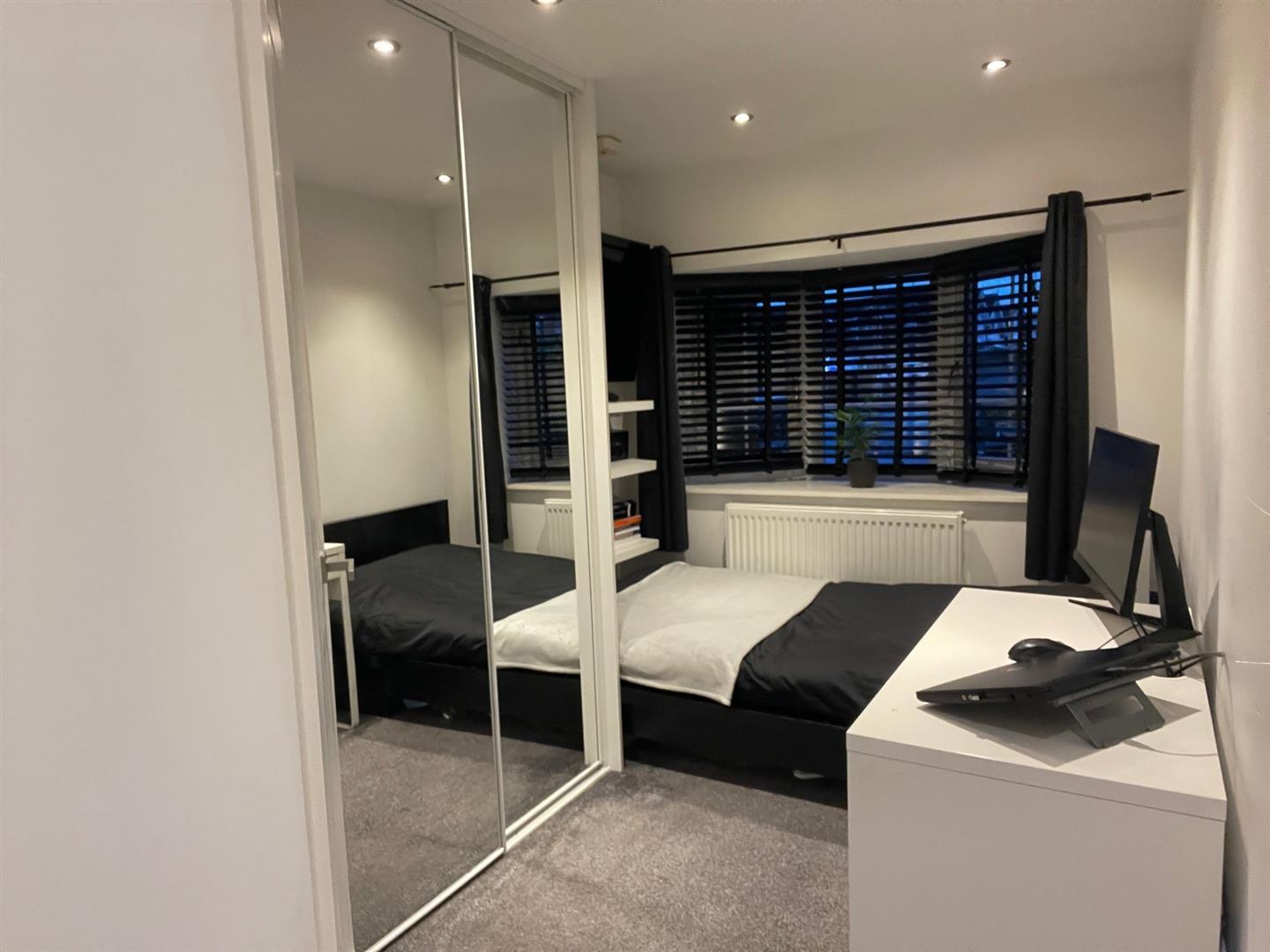 Property Image 84b1bace-2e0e-4187-871d-e5863fbc55c1