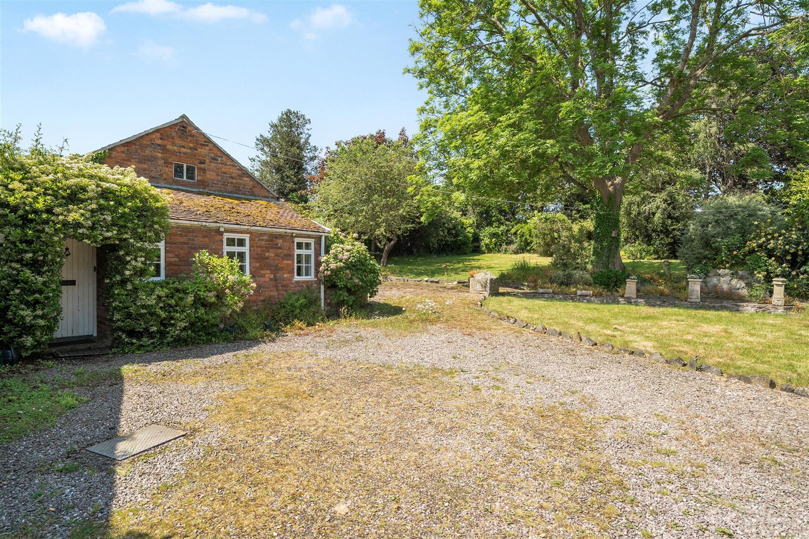 Property Image 84b3f308-8a11-454f-b9b7-c4da7eec582b