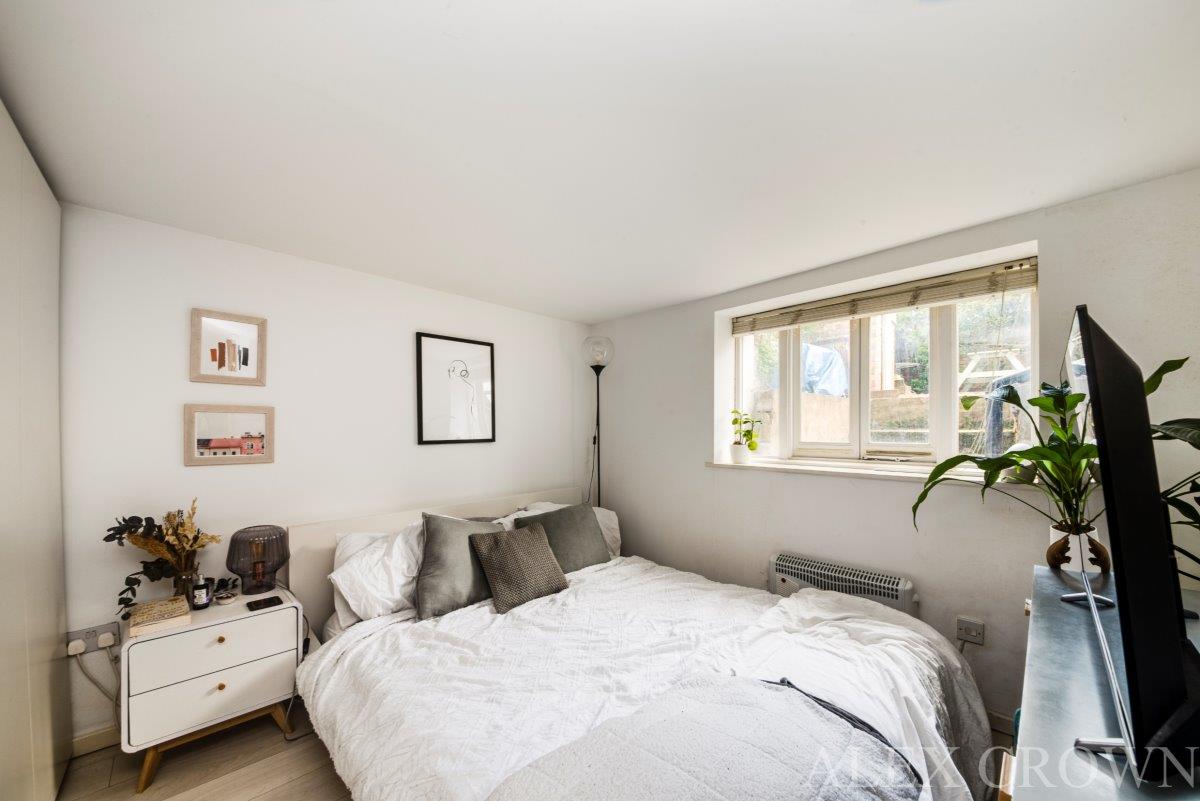 Property Image 84c94e5a-e5ee-4f75-b019-1477ef120149