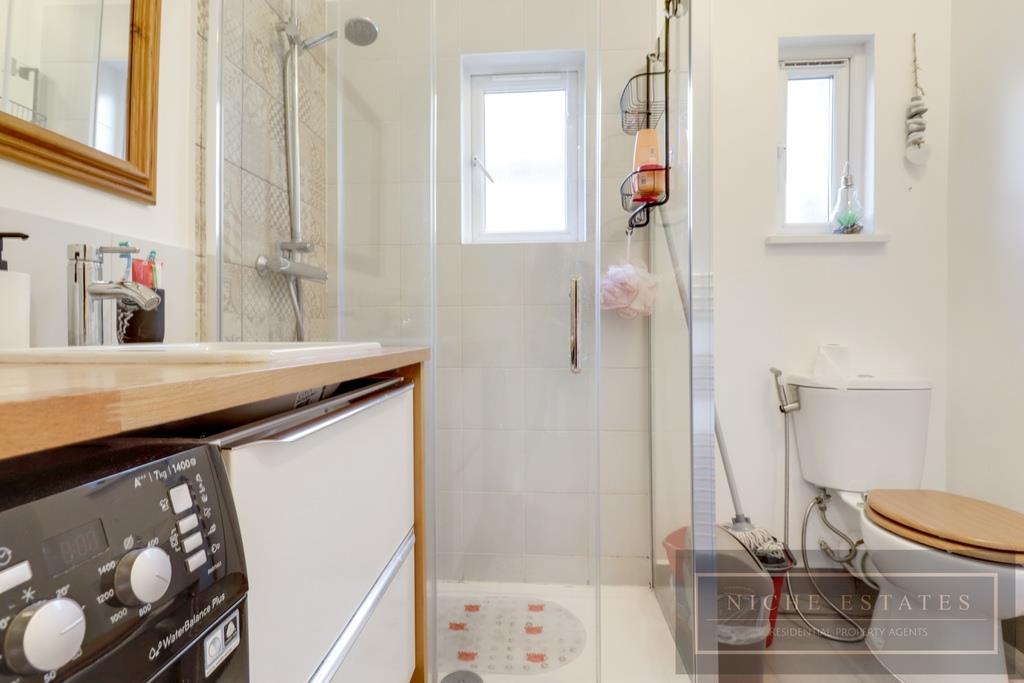 Property Image 84d97cf5-9bcf-4ef1-8b95-3f24aedf59c2