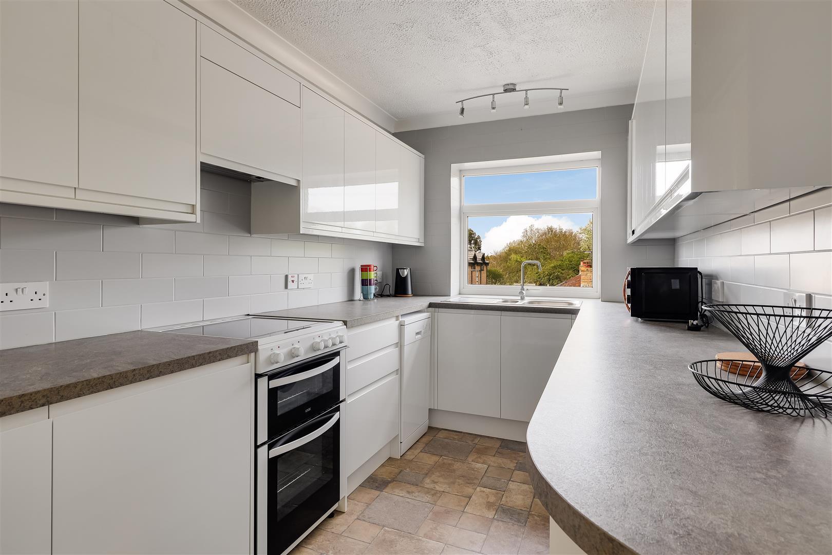 Property Image 84dac250-2687-4c5b-94b4-89871819f7b7