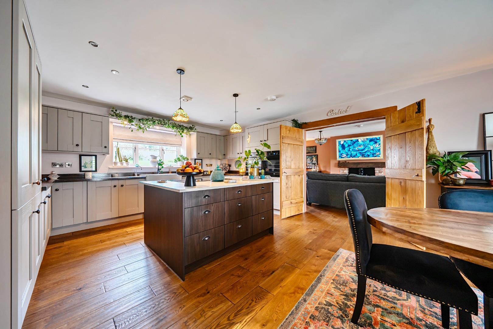 Property Image 84de276f-8bb7-4ddd-8fe9-fbfc89c7d732