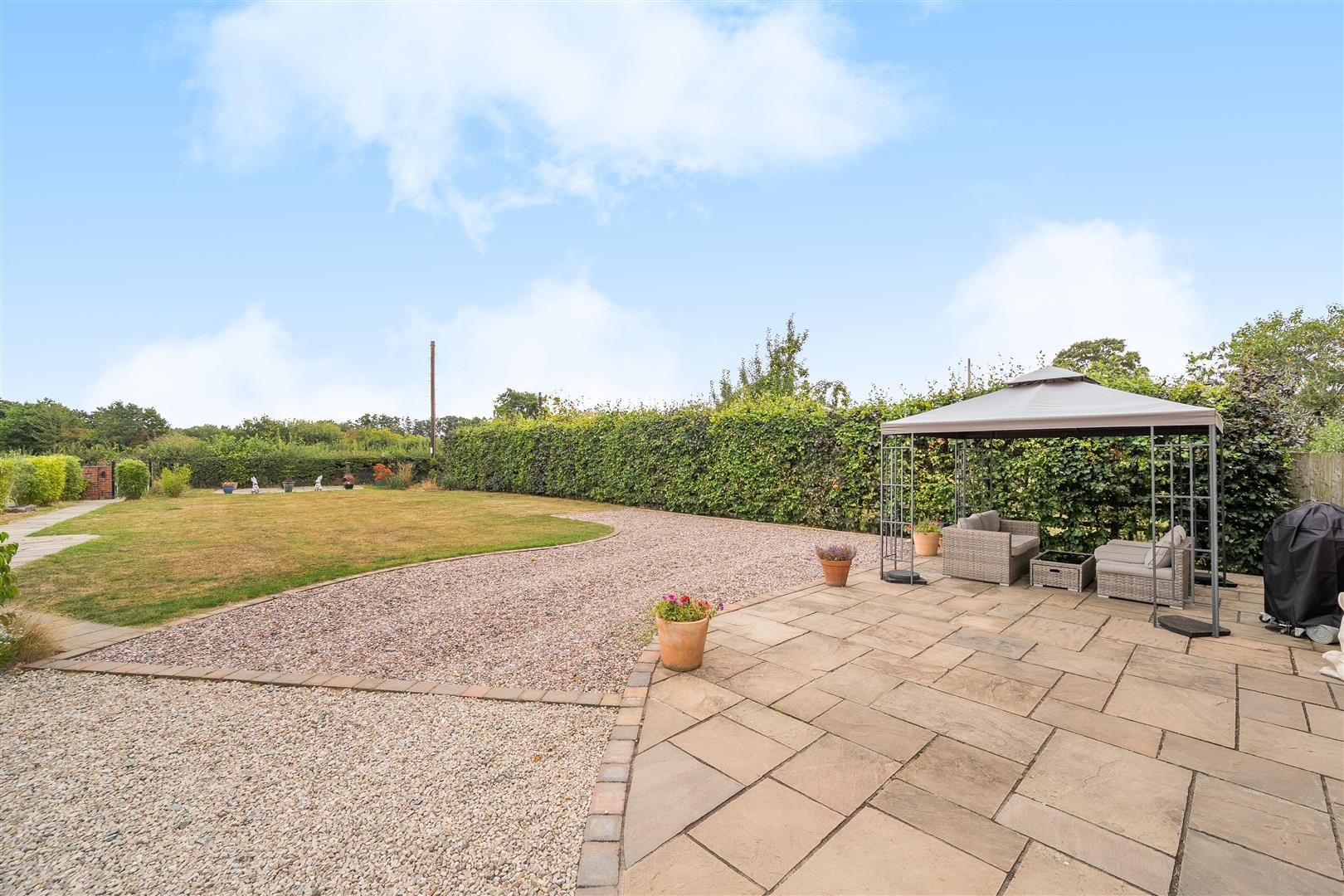 Property Image 84dffe6e-19af-4e7a-8a7c-517ba19e78f7