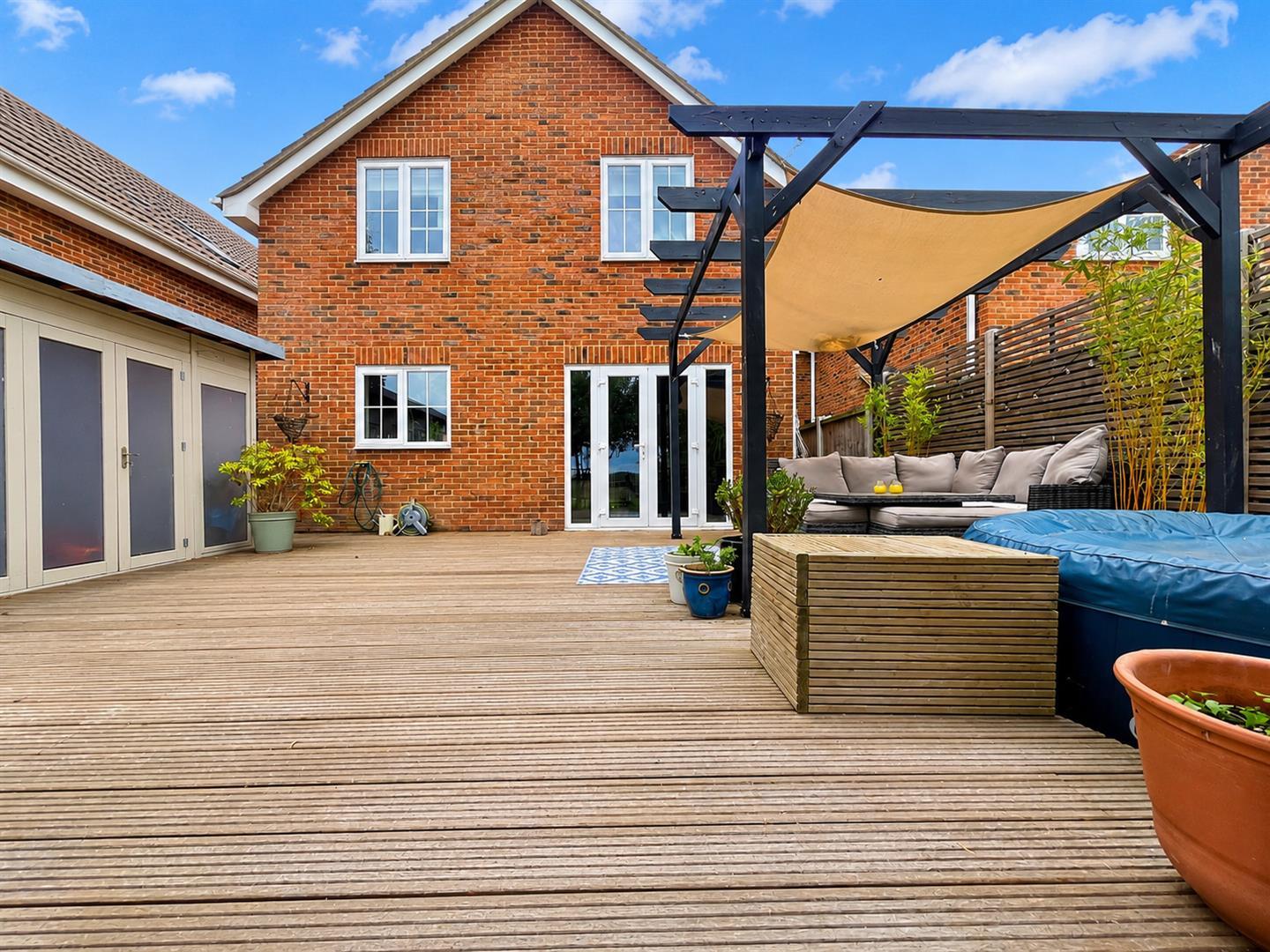 Property Image 84e386cc-2002-4992-b6e5-63df19013491