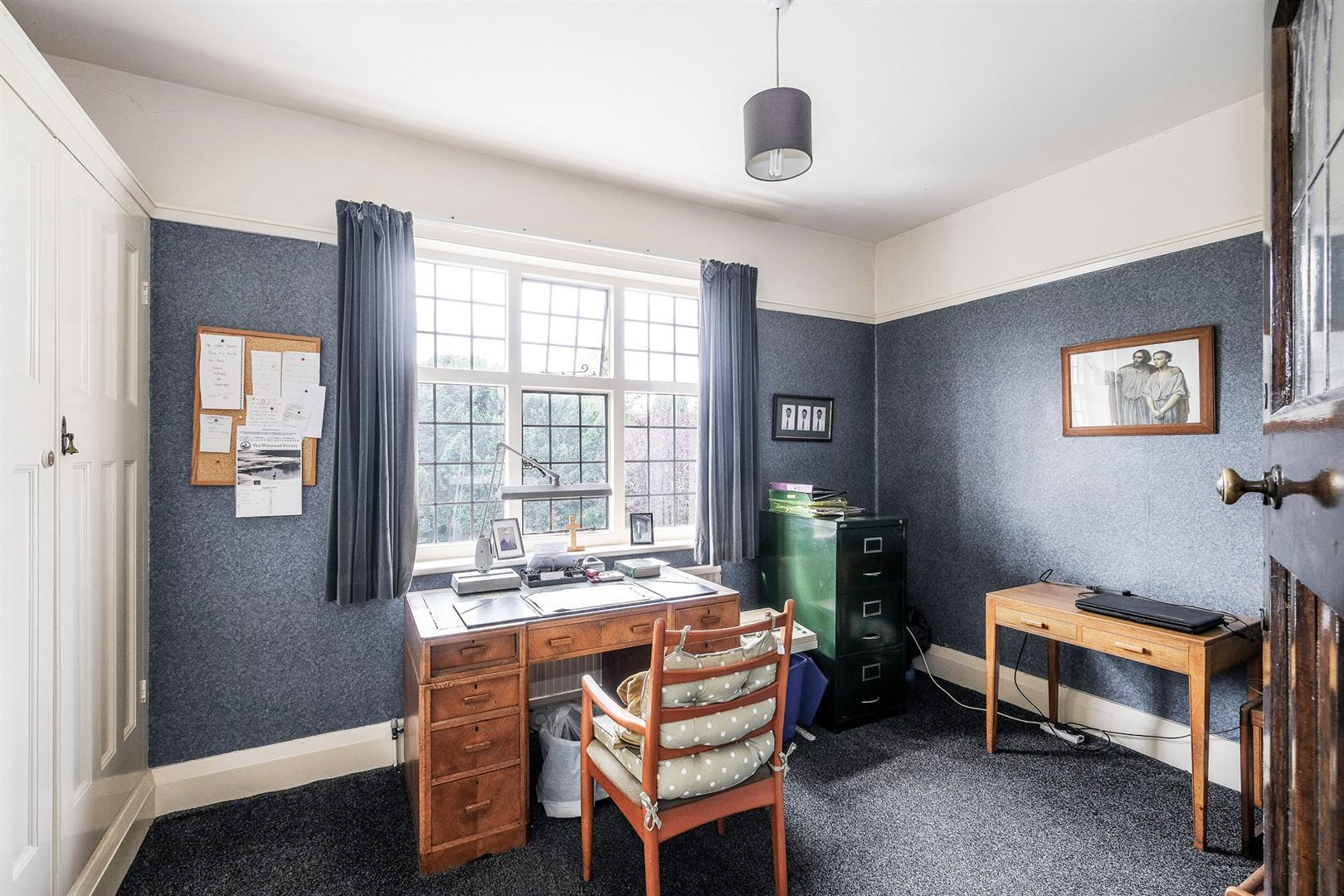 Property Image 850d963e-f581-4f21-82ab-6a5e2be795a5