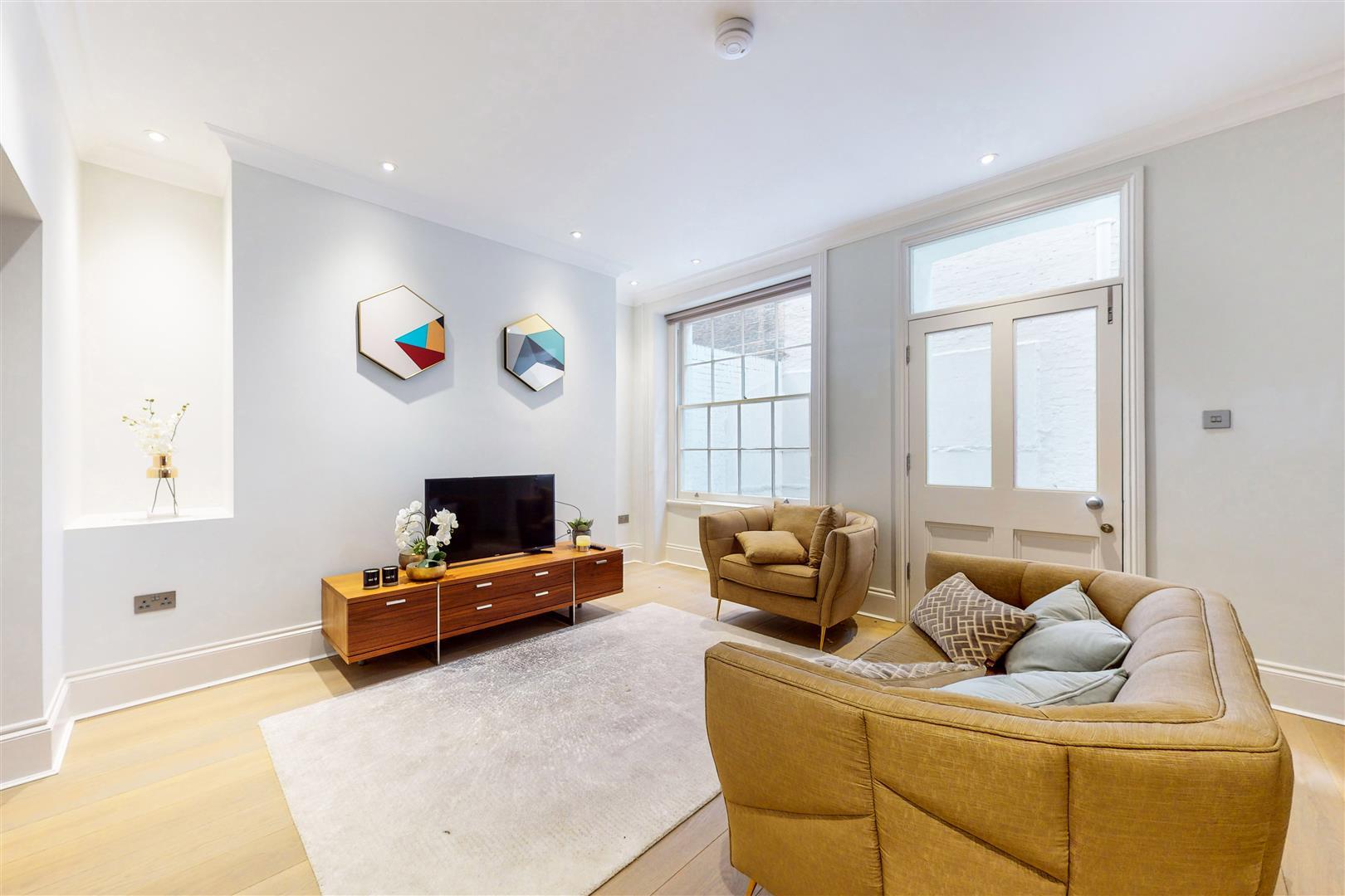 Property Image 85144a04-4ce8-47ea-b658-57446cd0c88e