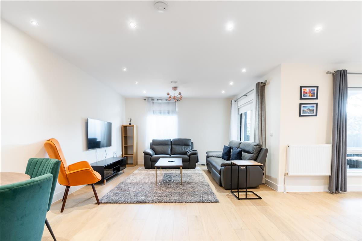 Property Image 851527ce-e0b5-41cb-bf15-71499ce48825