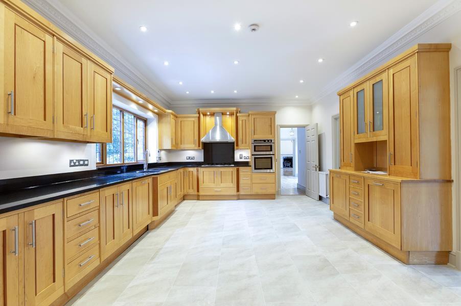 Property Image 851793f5-5bb1-412e-aa88-5f2b9b26d726