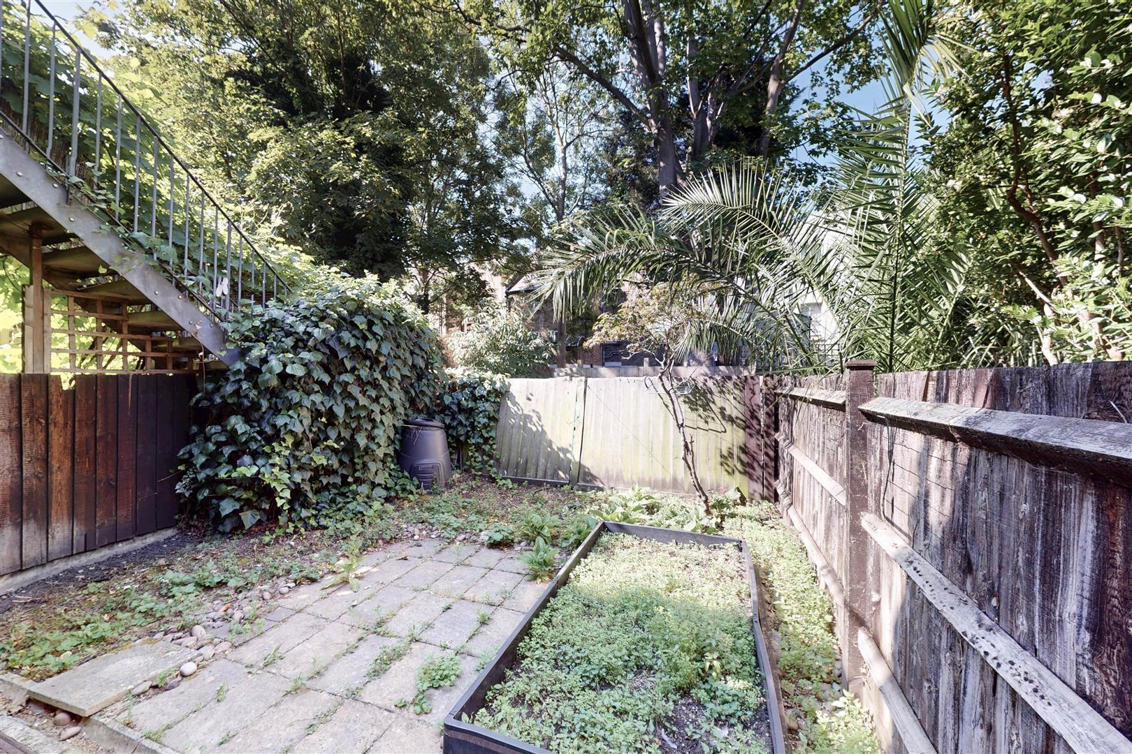 Property Image8519e356-5e41-46b7-951c-b25a8bc7c5c3