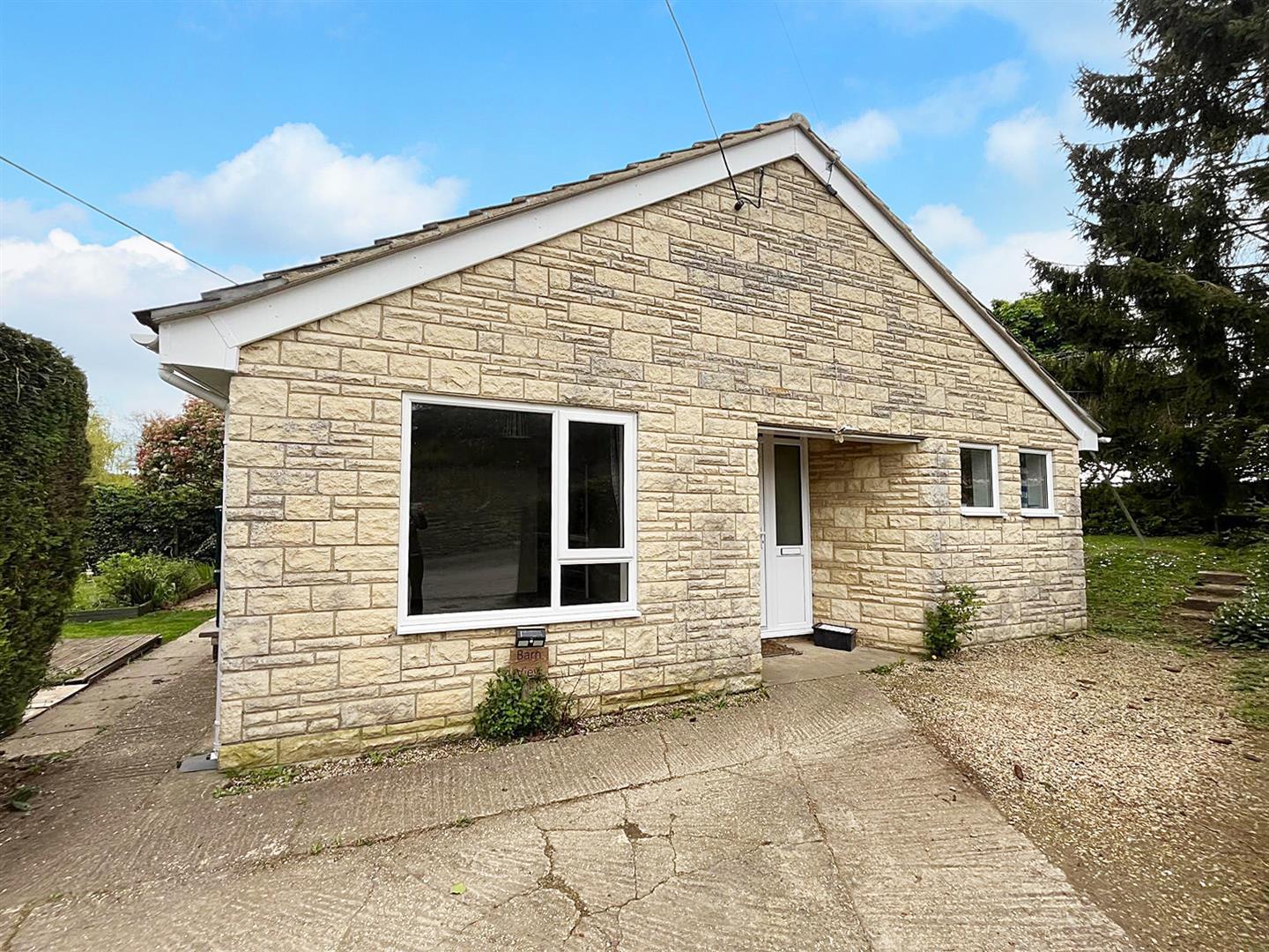 Property Image 851b5b3f-f223-4004-b277-f819f4380d96