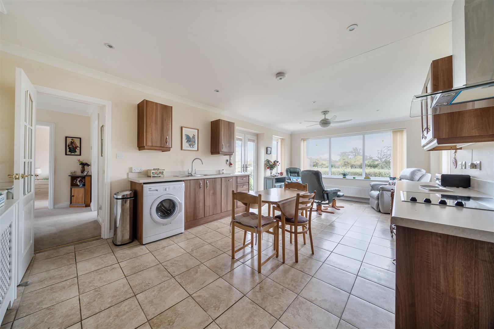 Property Image 852006c7-1ab6-44bd-9b76-1634127fd336