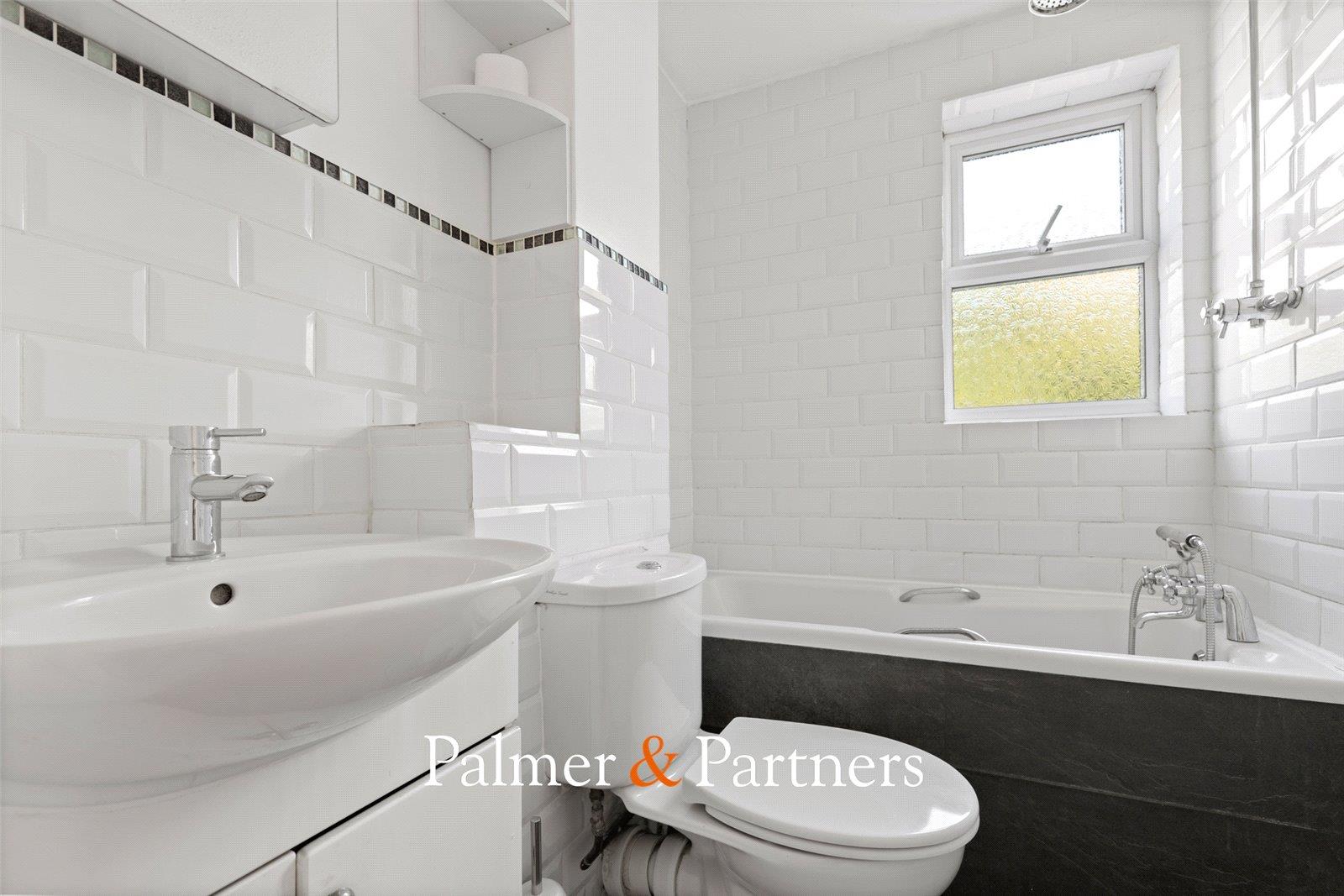 Property Image 852c8751-26d8-42d8-95e2-4e2397d70c78