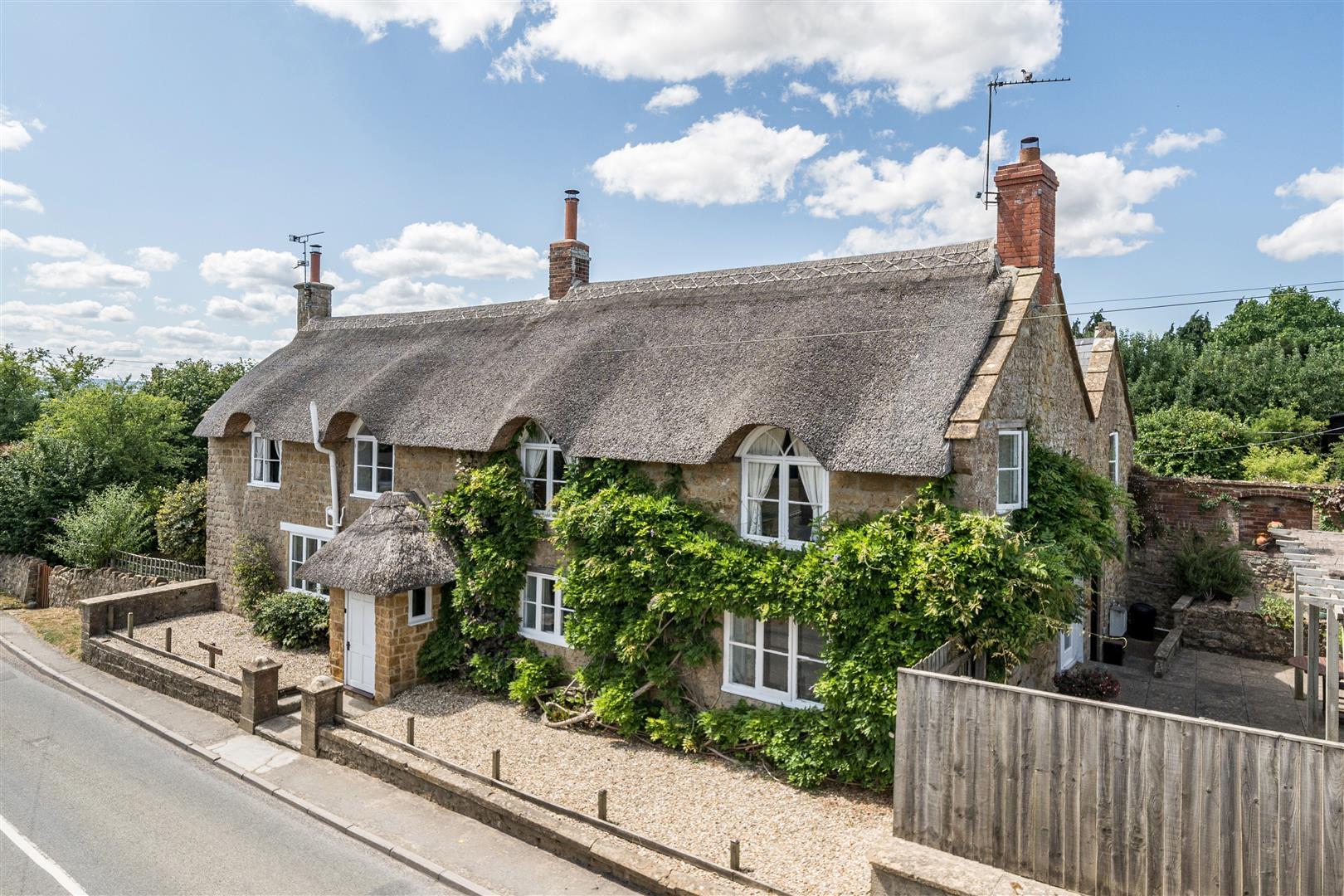 Property Image 8539c1df-987c-4963-989d-15b033e39db2