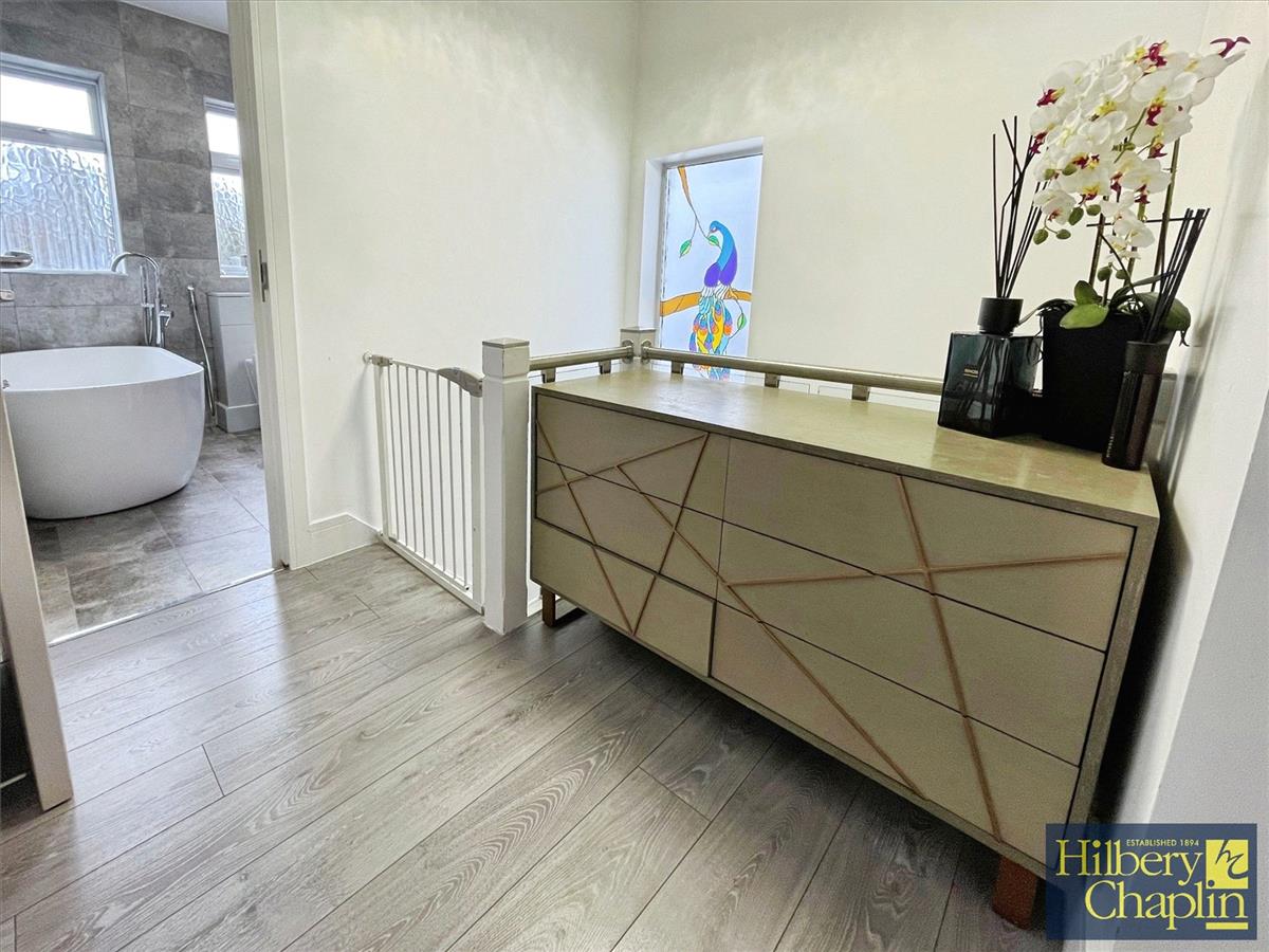 Property Image 85549f76-42ab-4e3d-977b-900ad42524a2