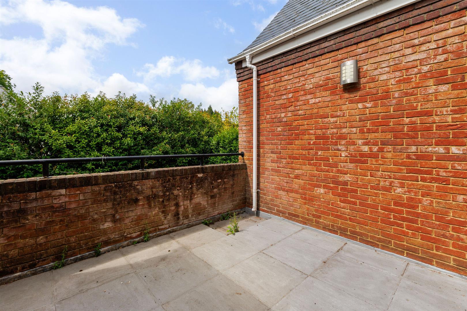 Property Image 85618165-b4db-40f5-ab25-5751e13f161e