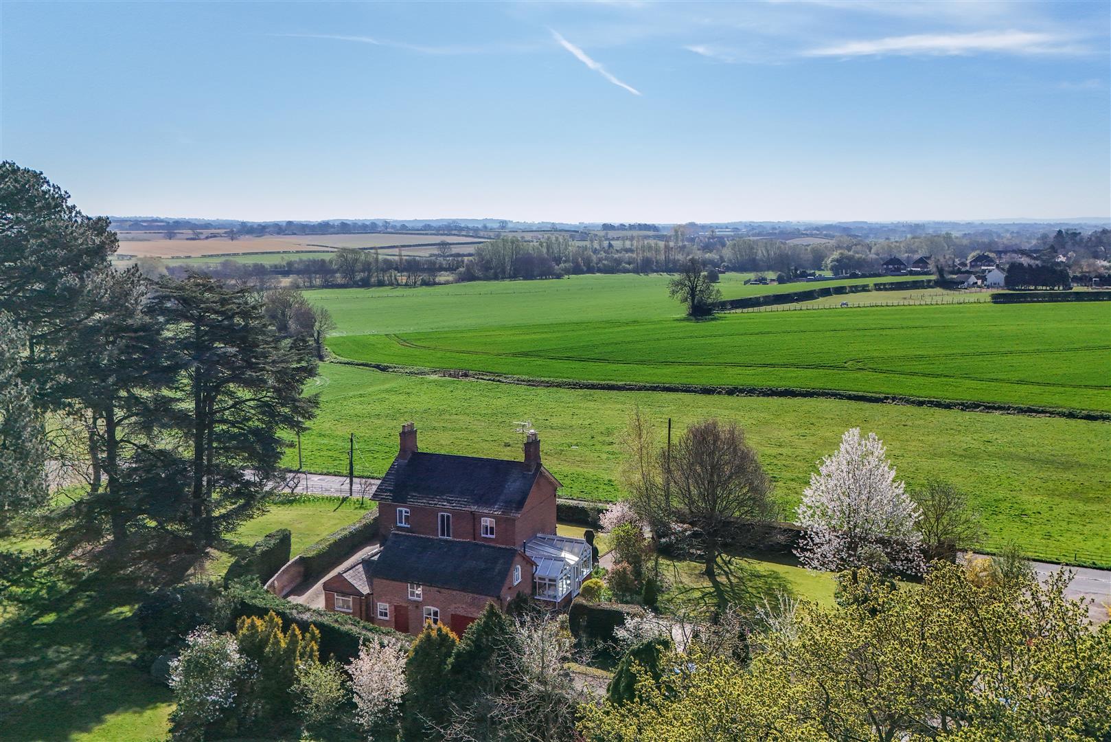 Property Image 85856450-4499-4225-bb63-a96ed247d472