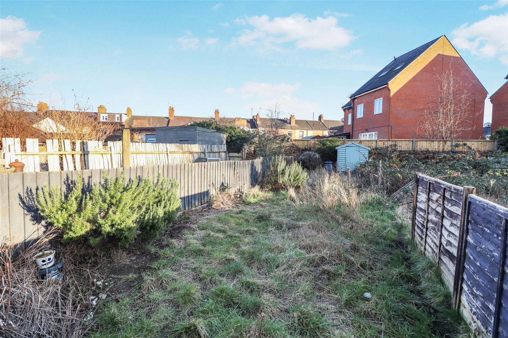 Property Image 85908764-e646-4909-94c9-90a0c2411486