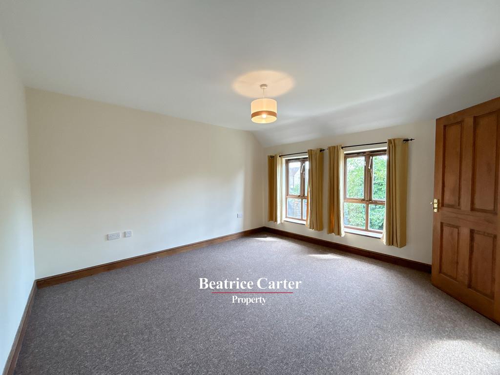 Property Image 85934600-472a-43bb-93a4-5a10bcff931d