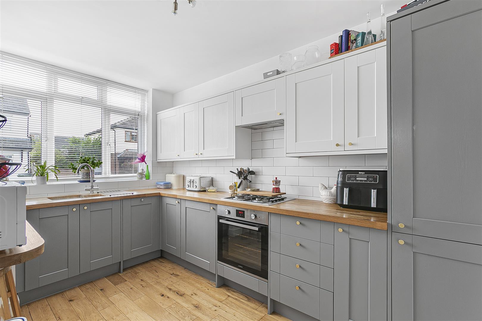 Property Image 85943363-273c-4dfe-97dd-f66815b7afd2