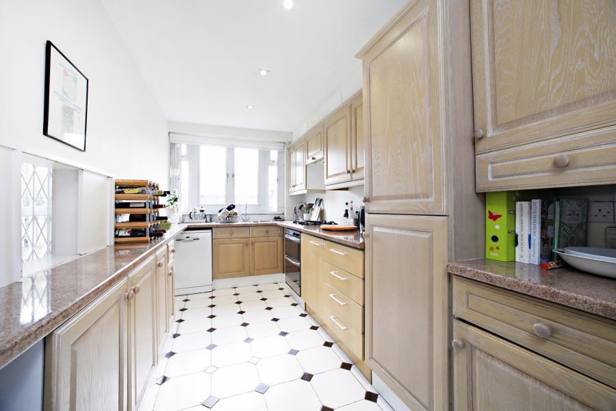 Property Image 8596cc16-f31d-4f48-8784-c455bcd73395