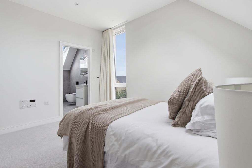 Property Image 85973ac7-f3c9-4834-89be-1d3c5019d28a