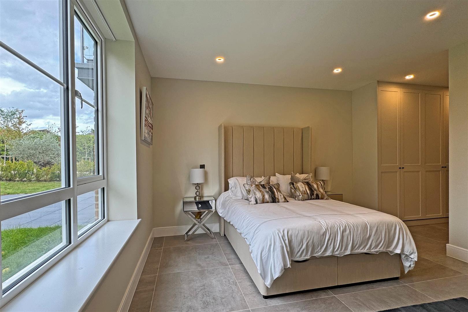 Property Image 859b430b-d2da-49bd-869e-a55072ab509f