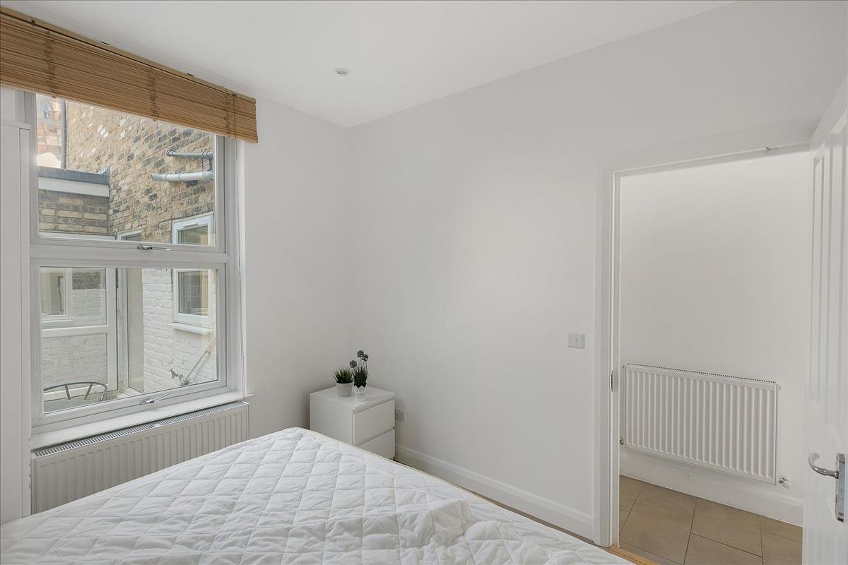 Property Image 85a28728-1e6c-4749-b2ff-d4f43ae10934