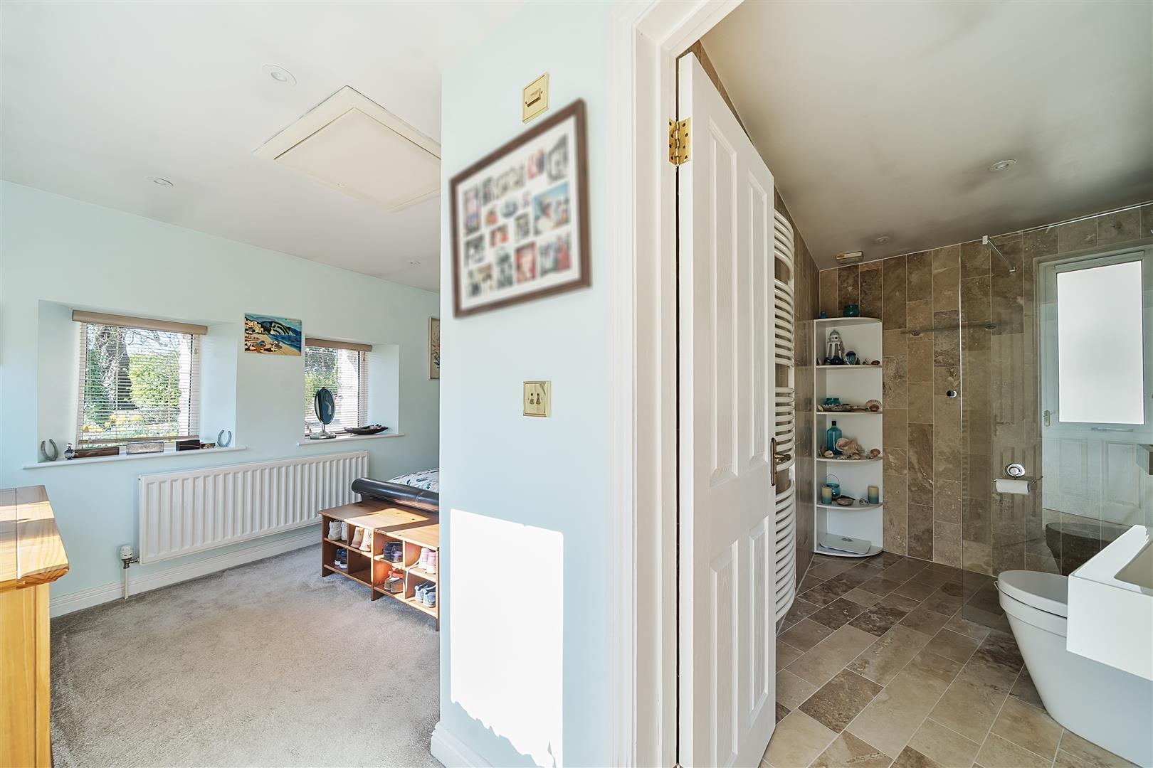 Property Image 85a3a082-e647-42a9-ad92-c6c38c3e9590