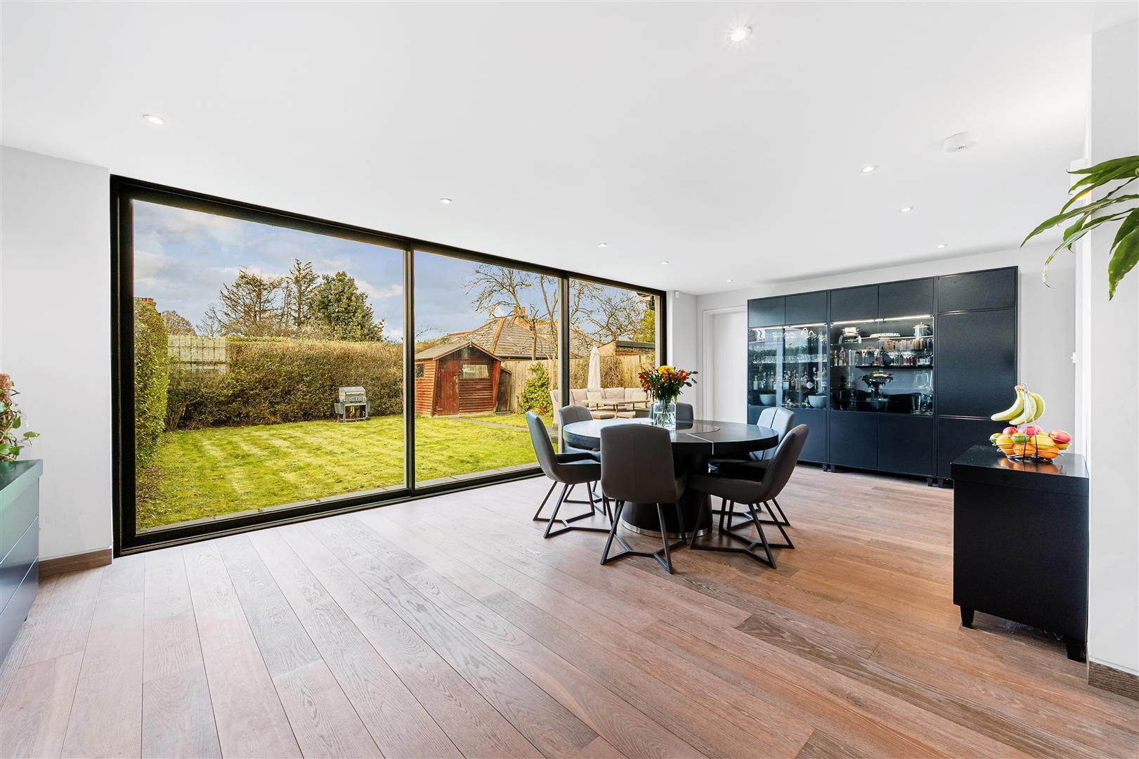 Property Image 85a3f853-6321-4ed5-849e-a5503f4e182f