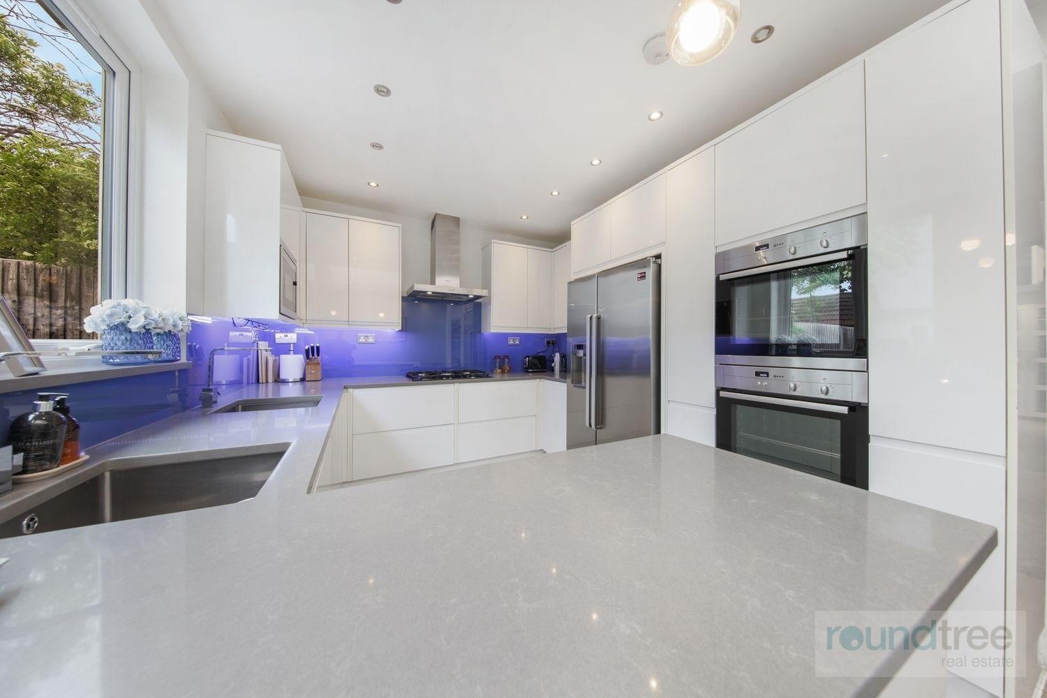 Property Image 85a77747-386e-46a6-bce8-63f56fde544f