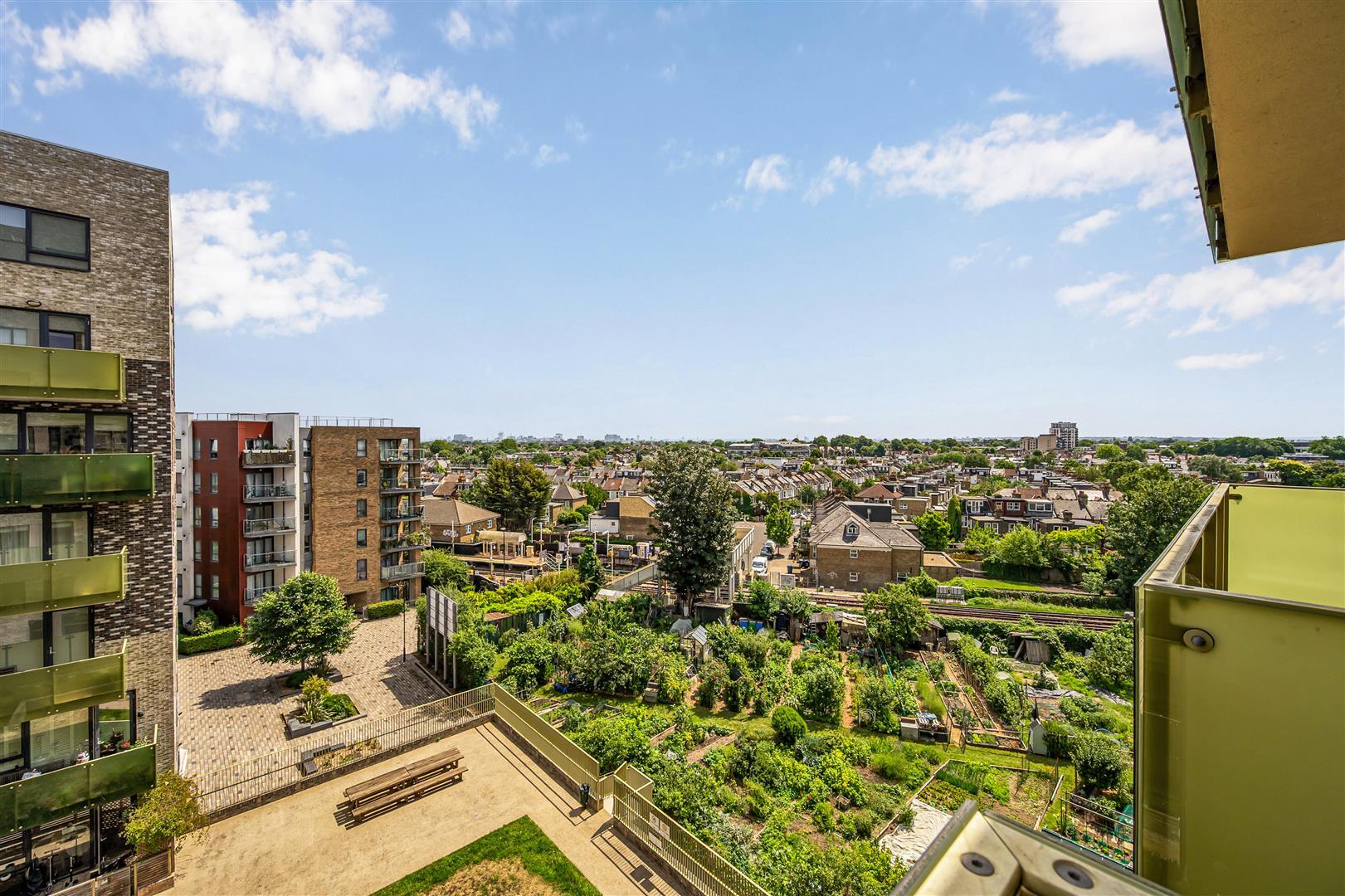 Property Image 85a98d22-16c8-47ef-a8f1-33267cc1a325