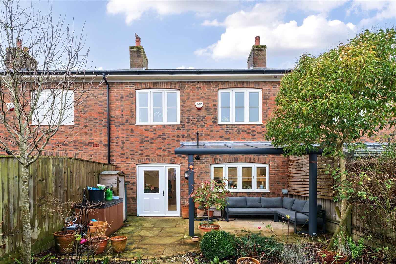 Property Image 85ac2235-c927-463a-afde-71c35ae76e86