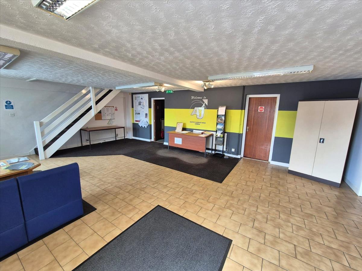 Property Image 85b2afc6-e980-4b7b-a105-1a507b519adf