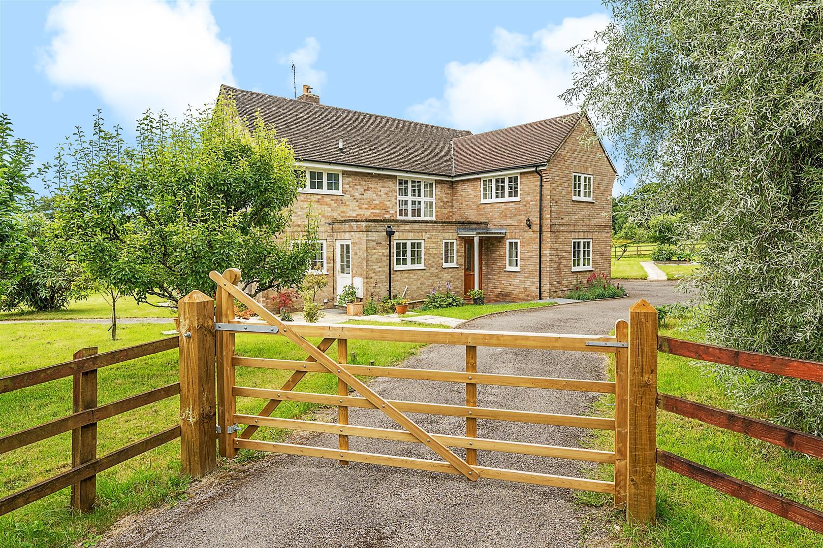 Property Image 85c68d6b-cd1a-4386-b7d8-41634c73a3ff