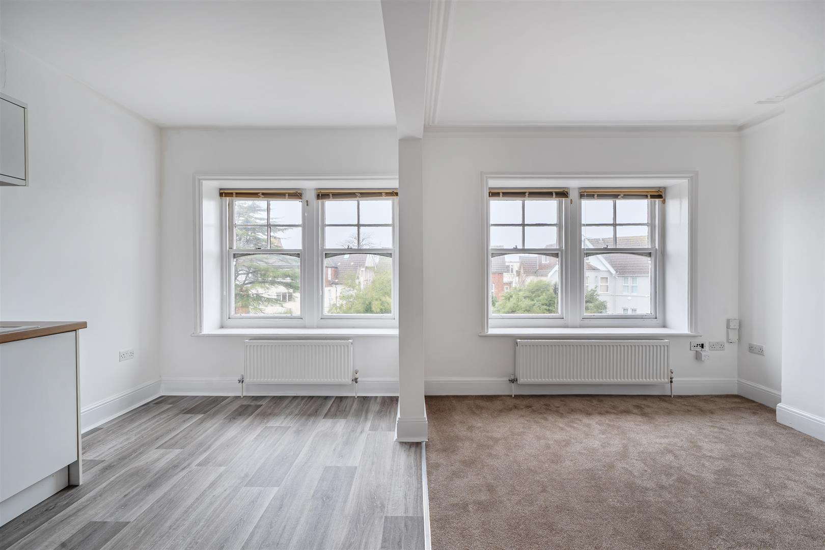 Property Image 85c704d1-29f5-4fec-9c4b-527fc3cd4003