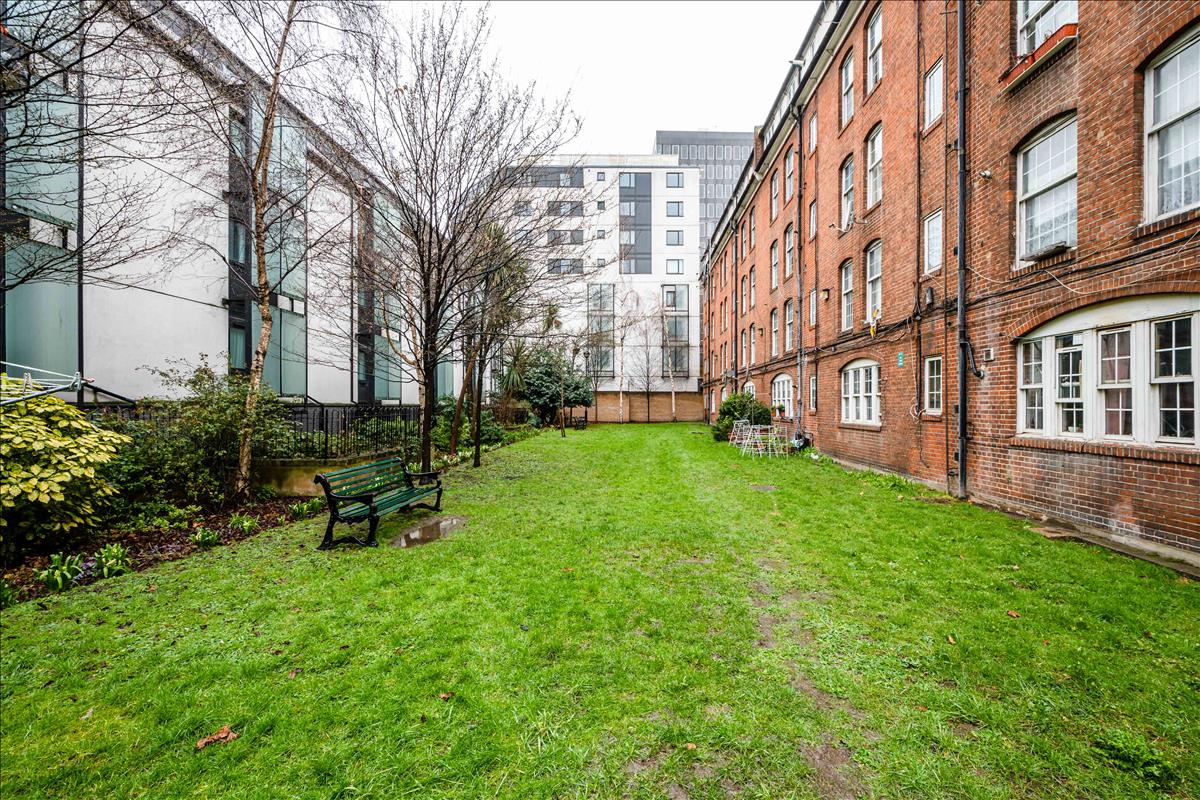 Top floor two bedroom two bathroom architecturally designed apartment for sale in Kings Cross