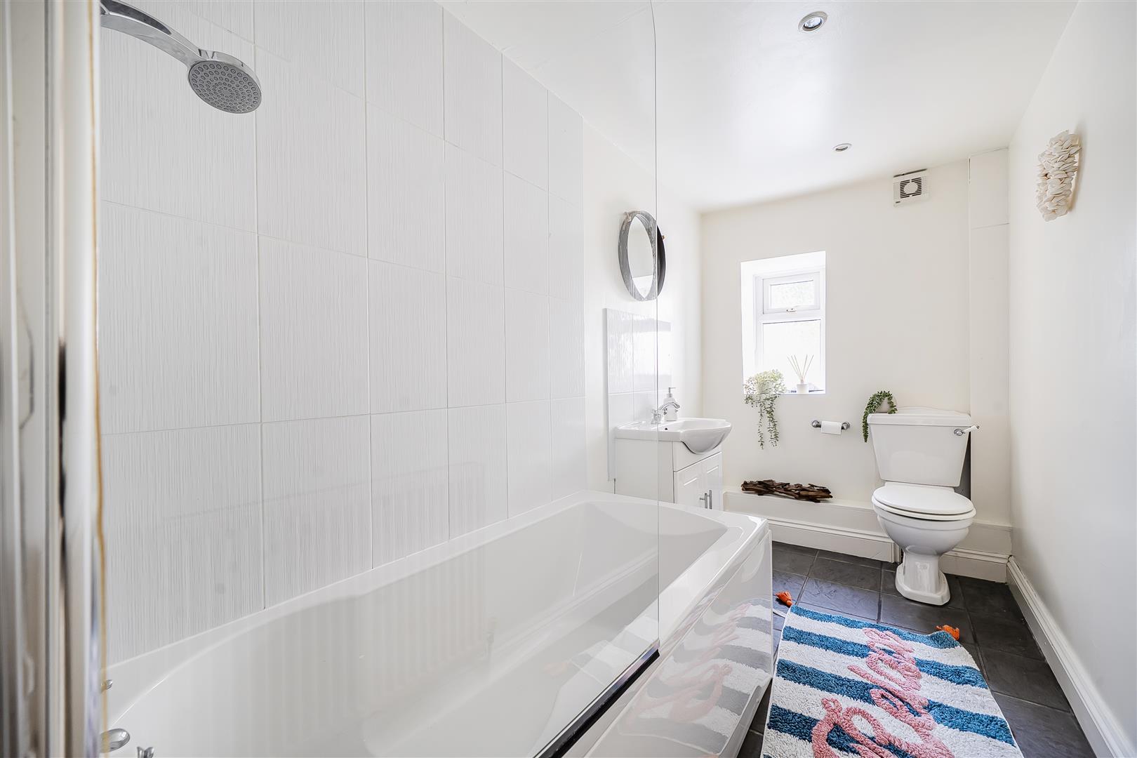 Property Image 85d18435-dffb-451d-ace7-9c0242d7a25b