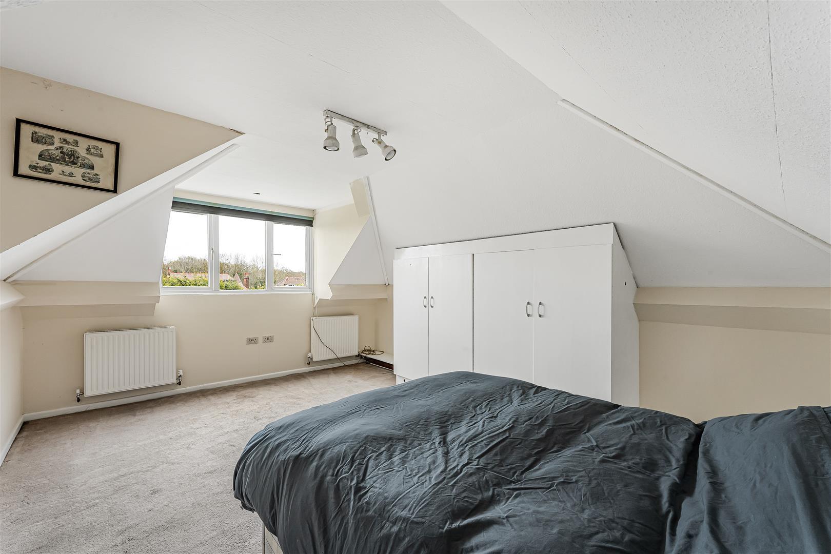 Property Image 85d97a15-f0d0-4f68-af1b-d512e0e322f3