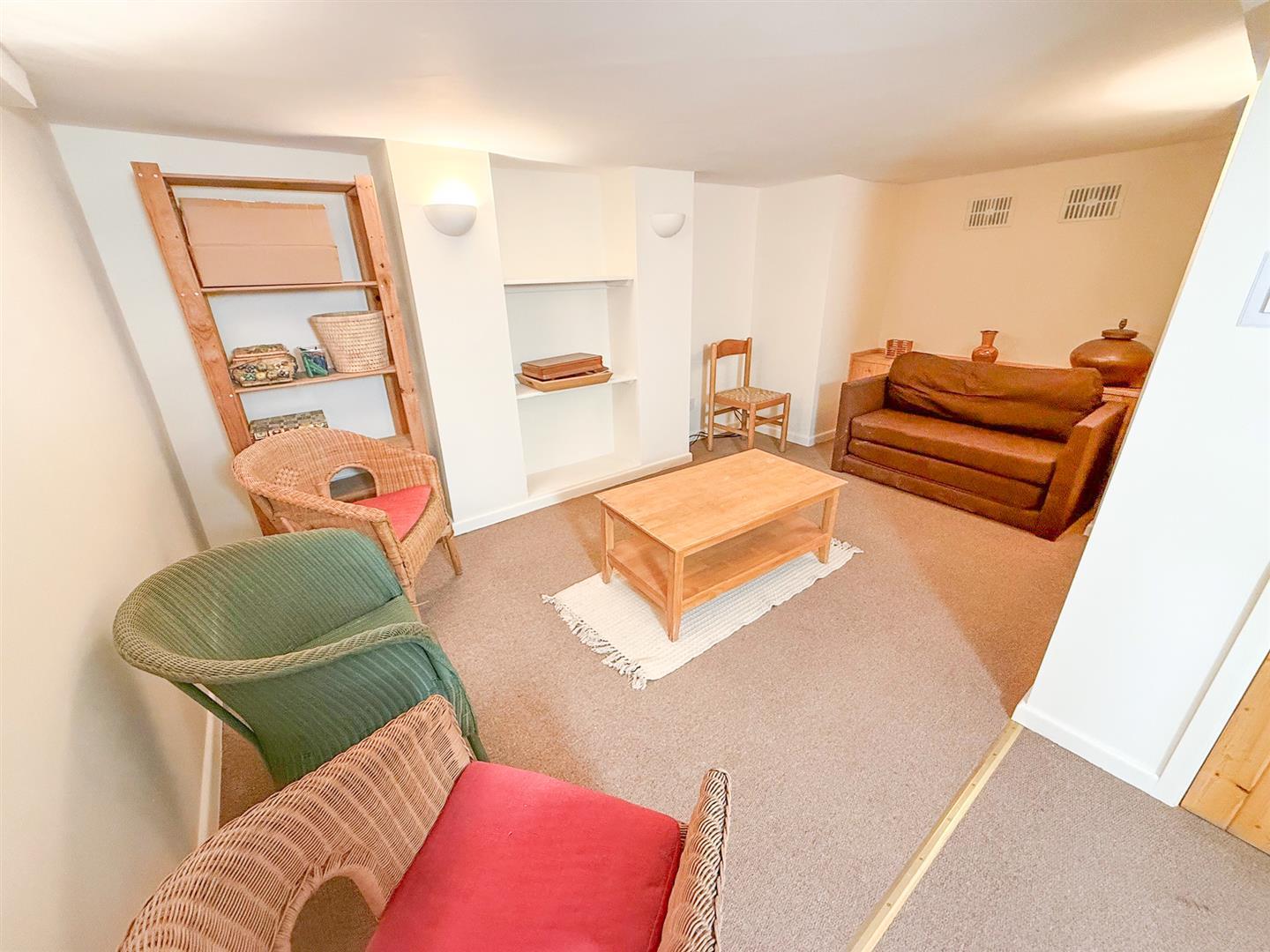 Property Image 85de5056-0886-4656-91cd-e67058be9a87
