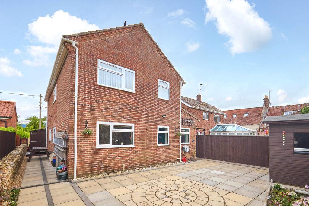 Property Image 85e82c46-10fe-498e-b9ab-26b0628ce535