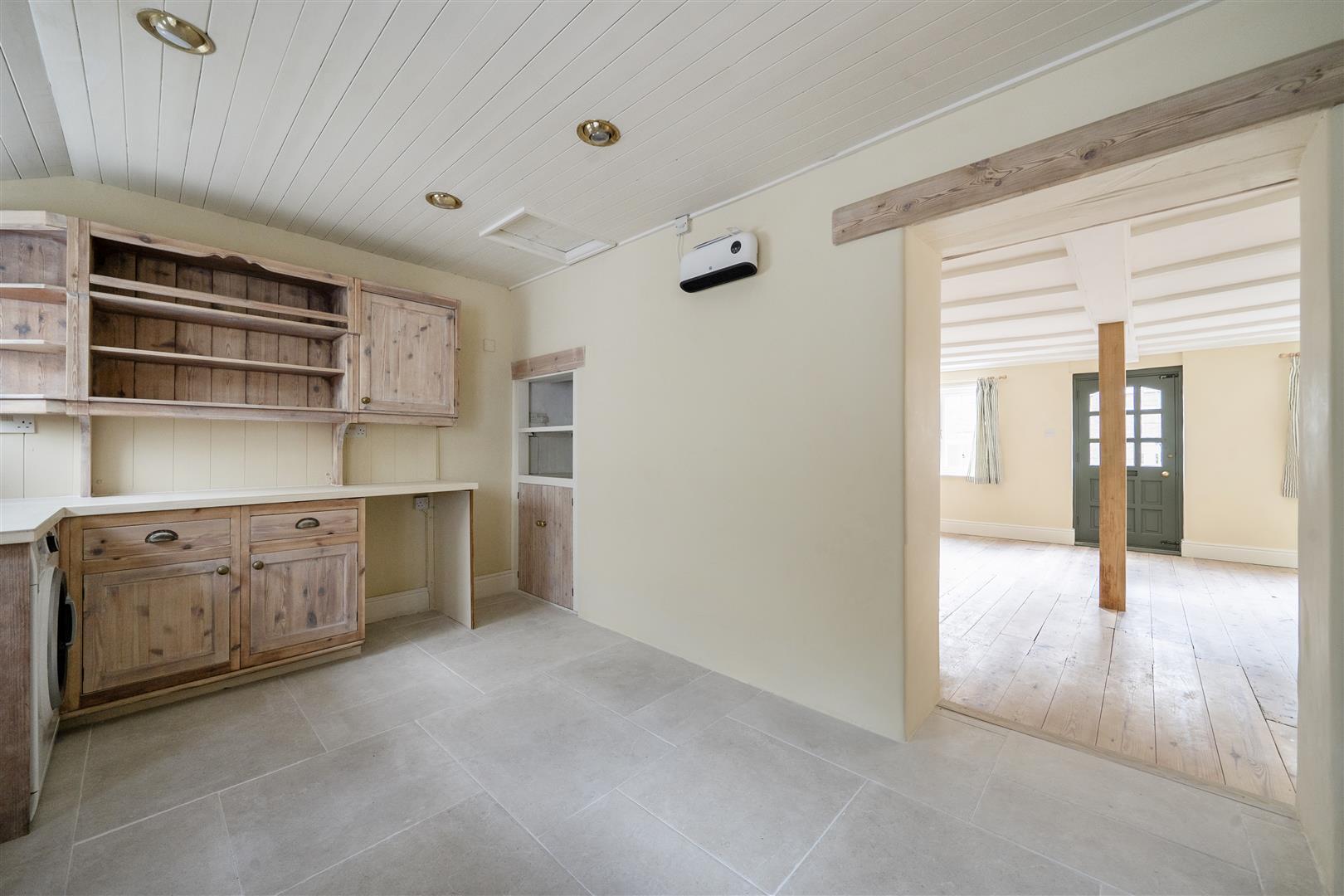 Property Image 85eb7313-e226-455e-8048-8a1b9441d26c