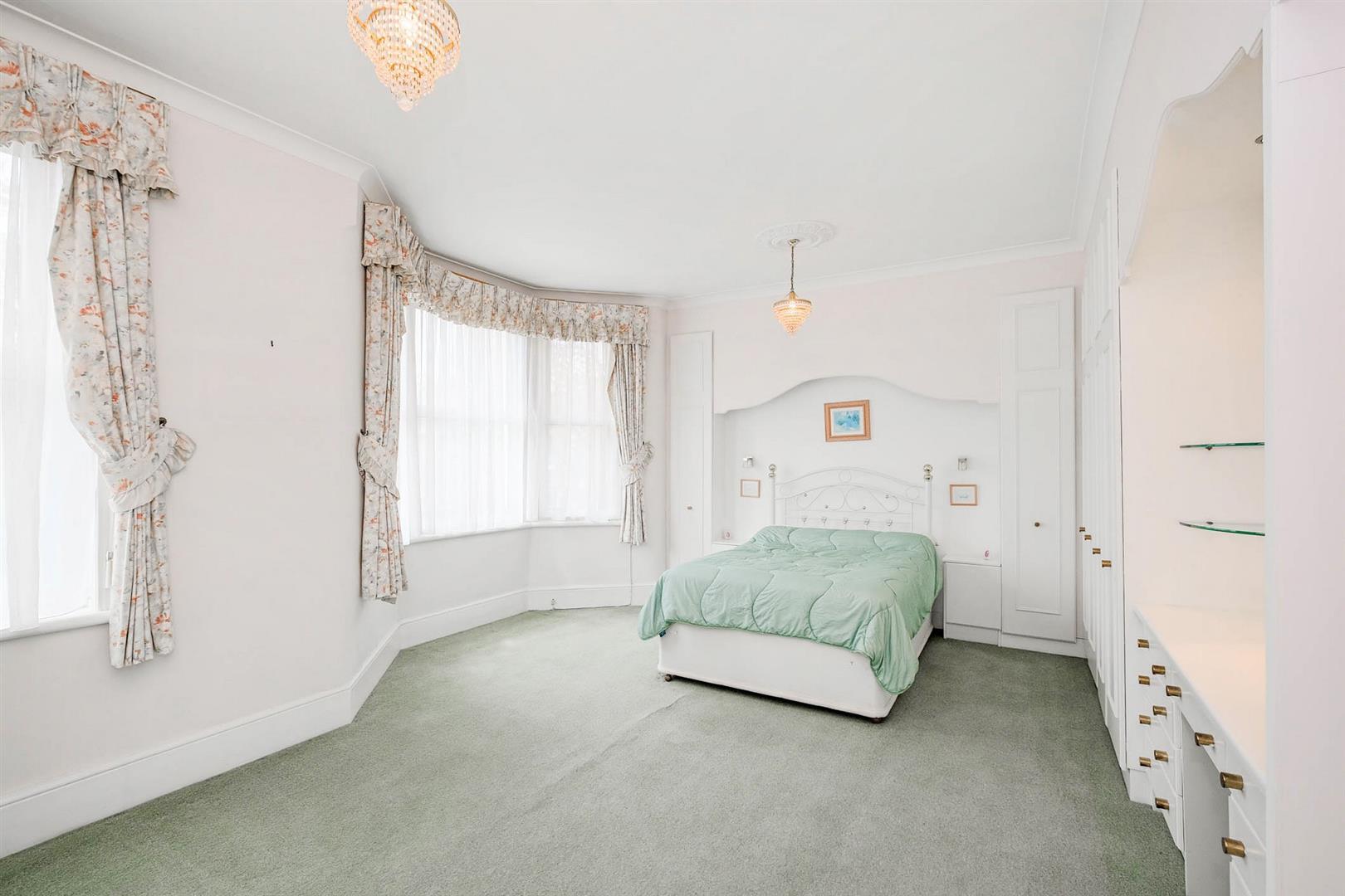 Property Image 85eec9bf-62d7-4a11-8f59-46314e06aeac
