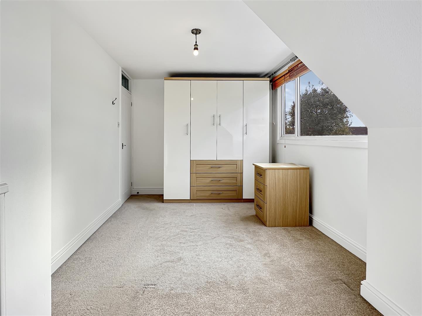 Property Image 85ff7543-9939-42b4-bf87-c12254d75767