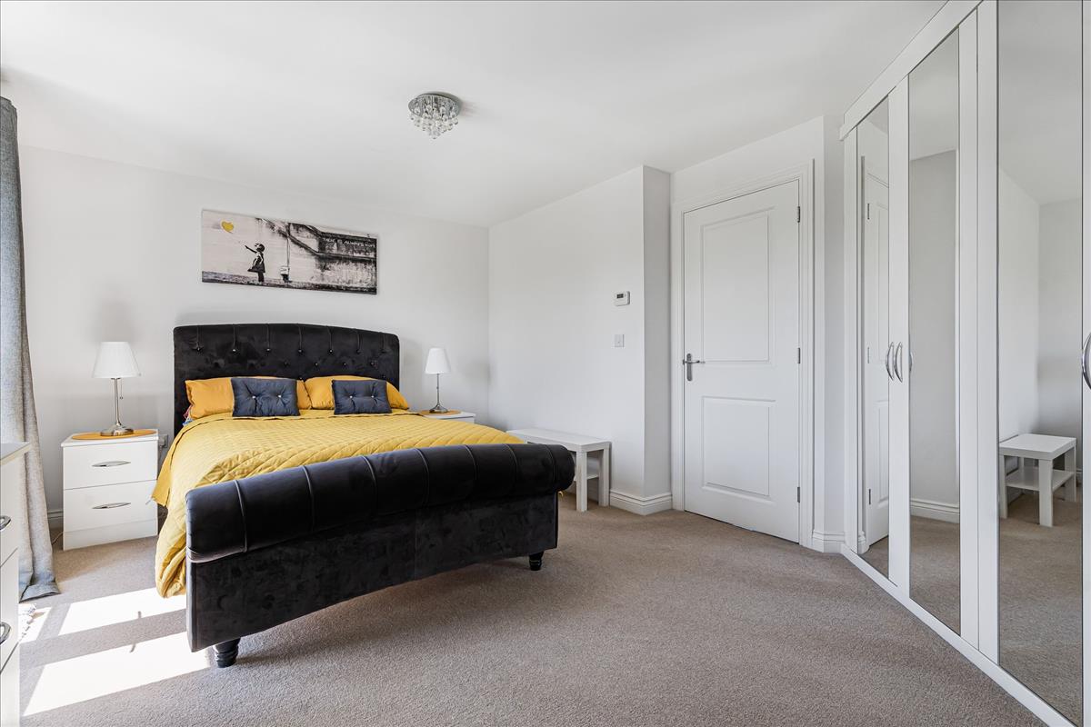 Property Image 86002070-49f8-473e-ab98-26f5244adda4