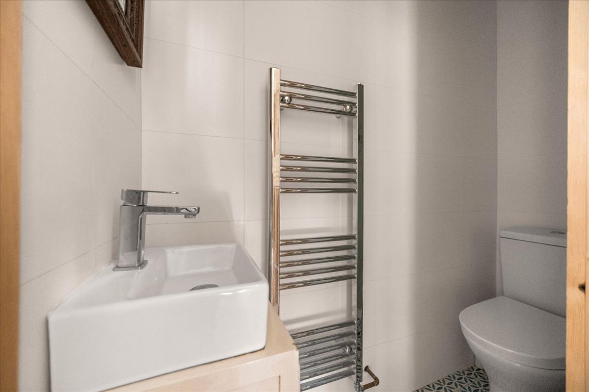 Property Image 8604c52a-e01c-47f8-b7b3-45a2a5226485