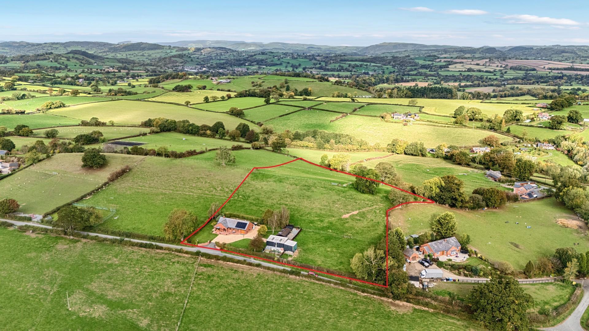 Property Image 8605f2bf-6164-4691-88fb-f36369e77d1e