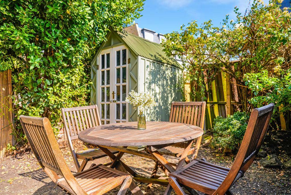 Property Image 860b71a2-df95-489f-915c-636d31fc08f0