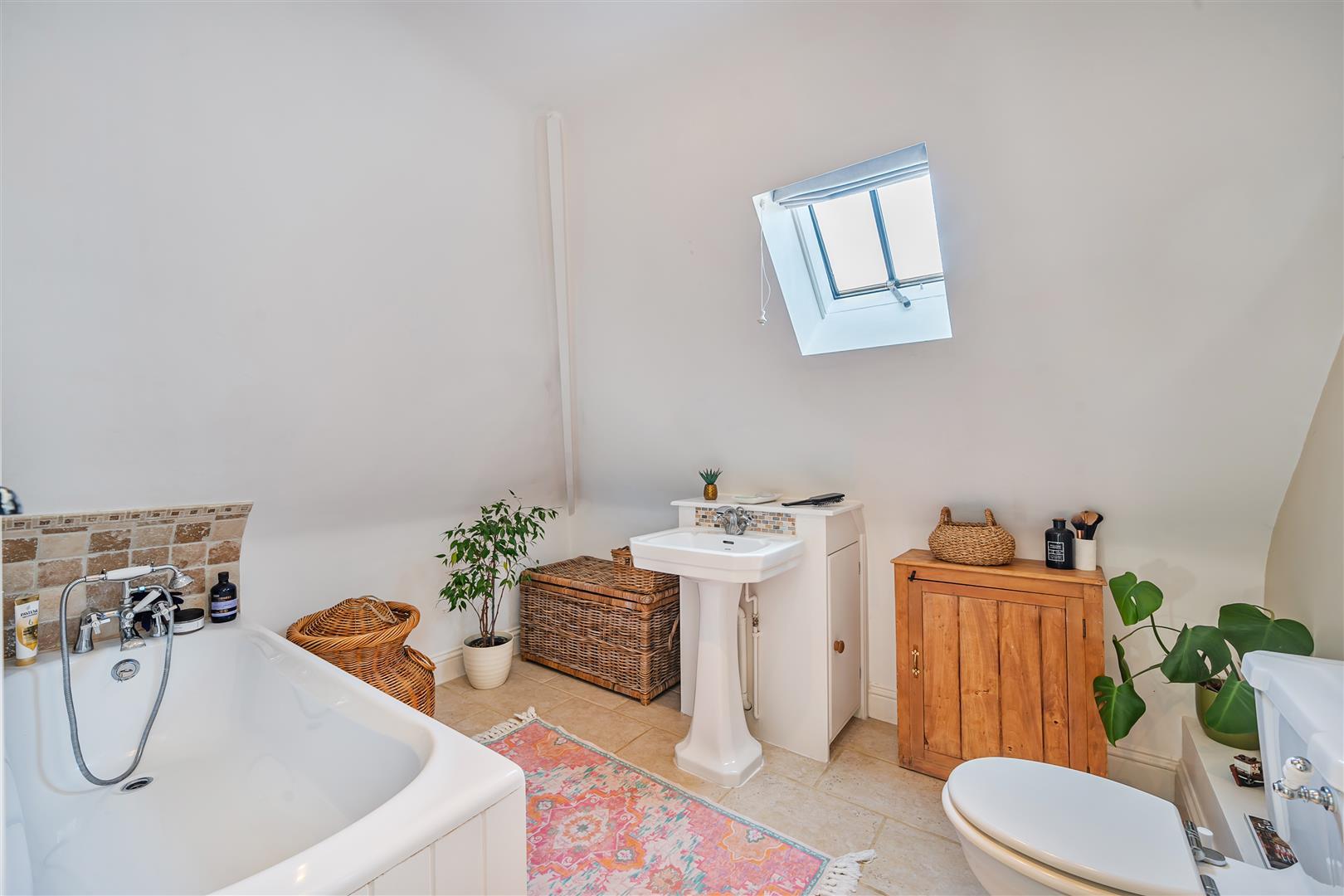 Property Image 860d76be-6b83-49d8-a6e4-a967673a100c